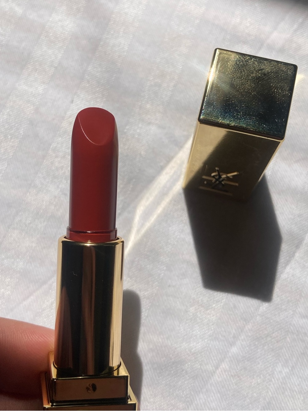 YSL Deluxe Travel Size Lipstick in Shade Fiery Red - Picture 8 of 13